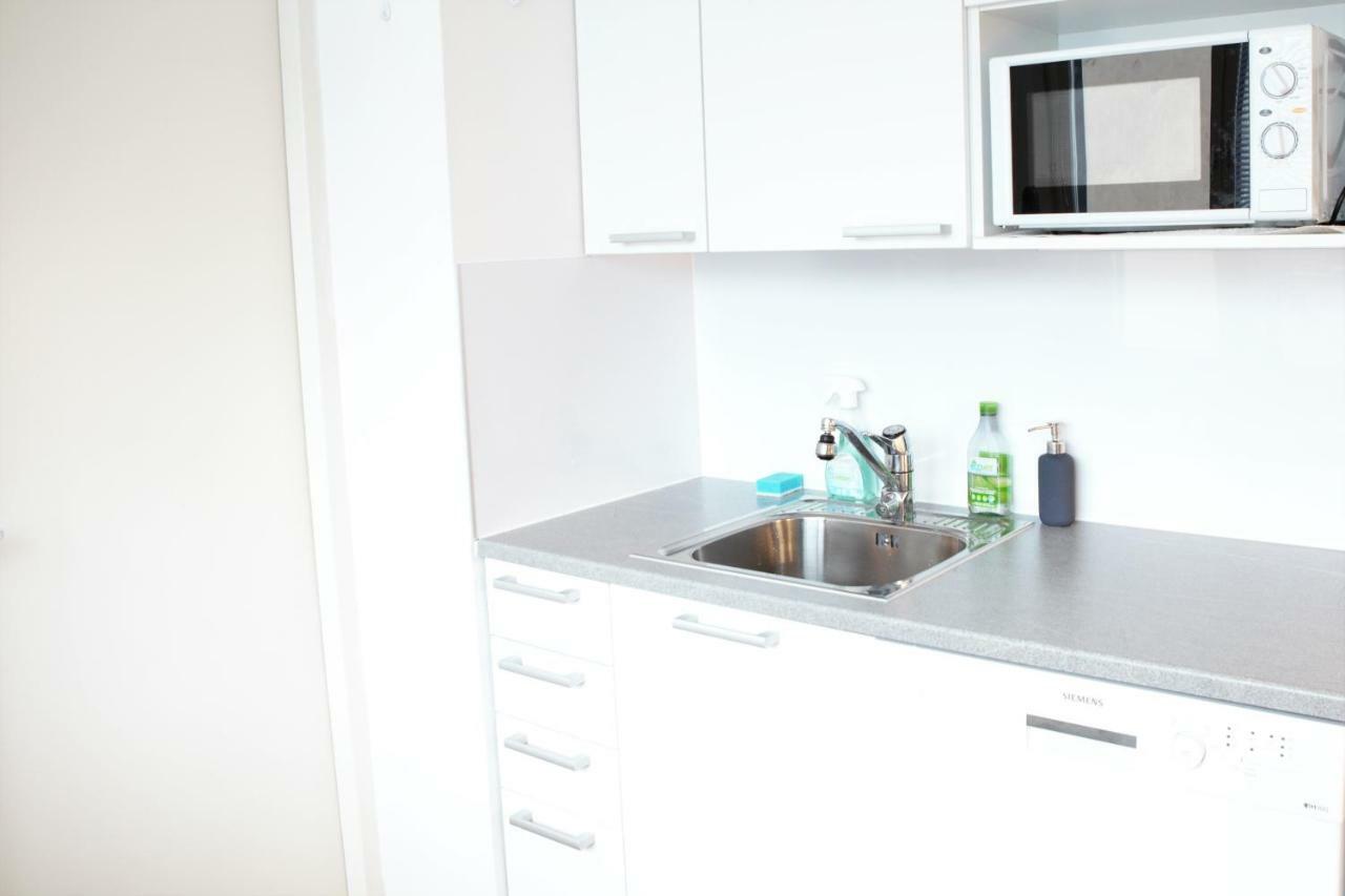 Stay Here Apartment Kamppi 赫尔辛基 外观 照片