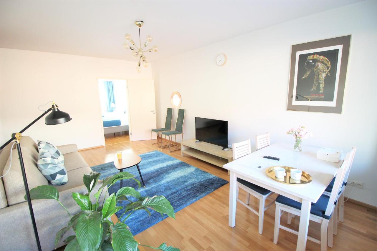 Stay Here Apartment Kamppi 赫尔辛基 外观 照片